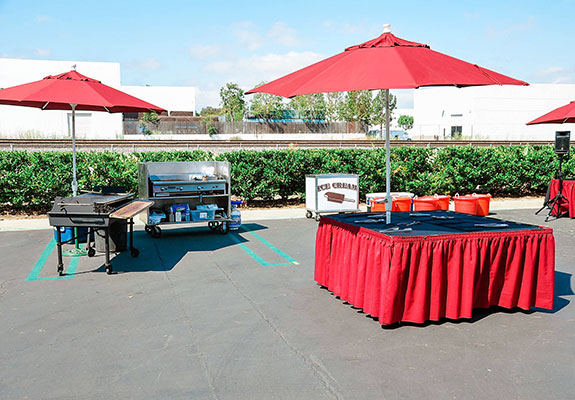 Company Picnic Specialists │ Company Picnics in Orange County │Irvine Regional Park │ Picnic Games │ Picnic Entertainment │ Activities for Company Picnics │Concessions │ Custom Menus │ We Do it All │ Free Quotes